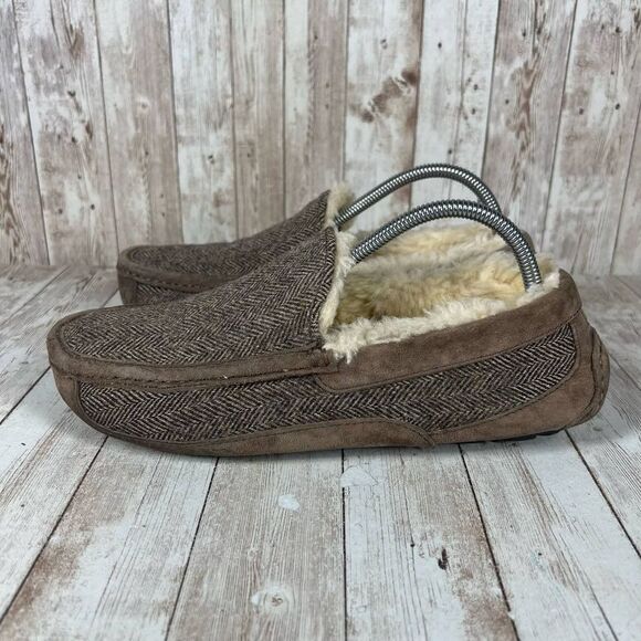 Ugg fleece slip‎ Ons - mens 9 - Picture 2 of 9